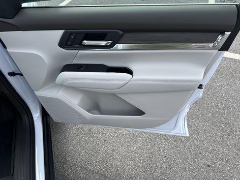 Used 2026 GMC Terrain Denali w/ LPO, Floor Liner Package image 15