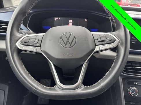Used 2022 Volkswagen Taos SE AWD/4WD image 27
