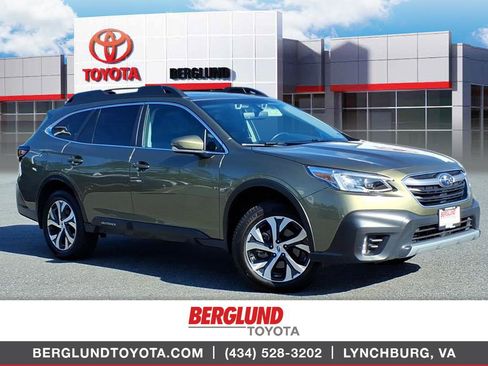 Used 2022 Subaru Outback Limited AWD/4WD image 1