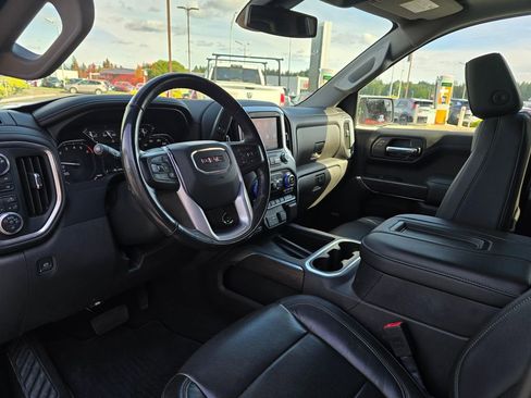 Used 2019 GMC Sierra 1500 SLT w/ SLT Premium Plus Package AWD/4WD image 11