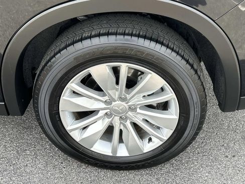 Used 2025 Mitsubishi Outlander ES image 16