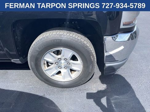 Used 2018 Chevrolet Silverado 1500 LT RWD image 2