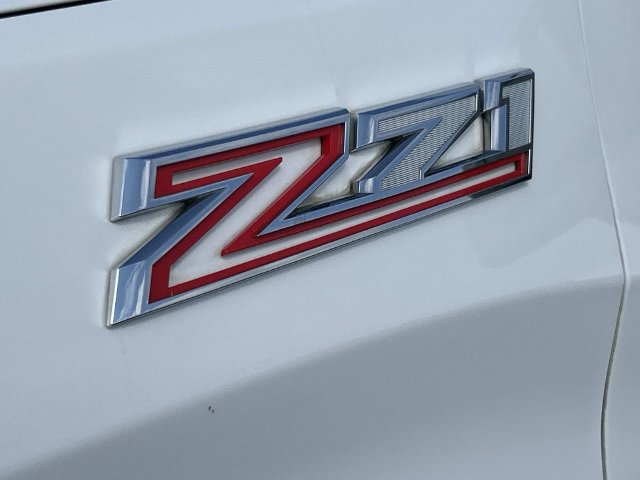 Used 2023 Chevrolet Silverado 1500 RST w/ Z71 Off-Road Package AWD/4WD image 10