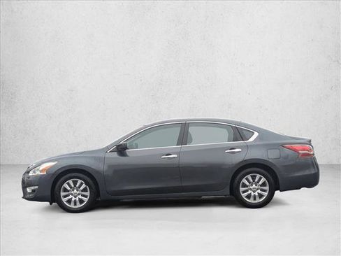 Used 2013 Nissan Altima 2.5 S image 8