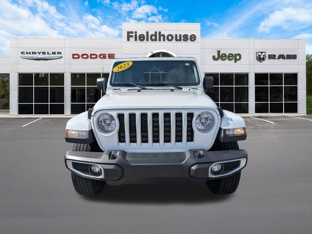 Used 2023 Jeep Wrangler Unlimited Sahara w/ Cold Weather Group AWD/4WD image 8