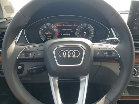 Used 2023 Audi Q5 2.0T Prestige image 21