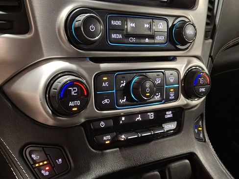 Used 2017 GMC Yukon SLT image 14