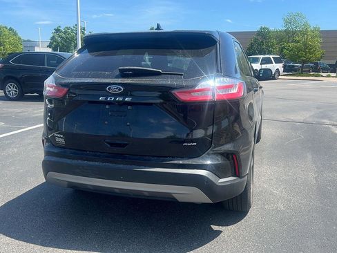 Used 2022 Ford Edge SEL w/ Convenience Package AWD/4WD image 6