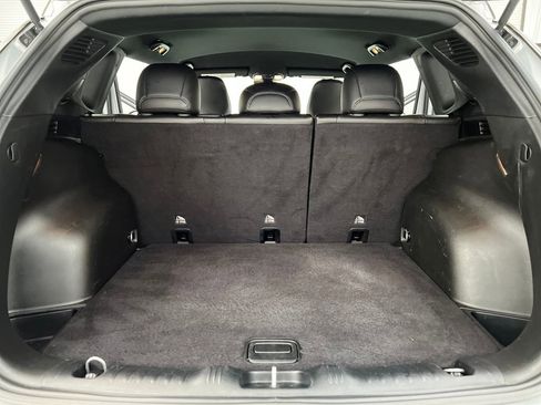 Used 2024 Jeep Compass Trailhawk image 26