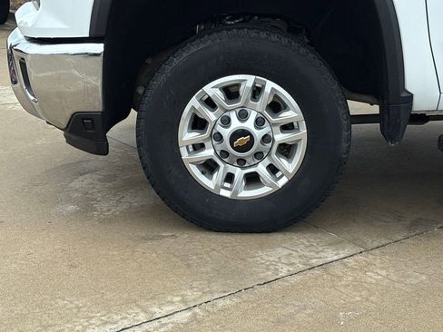 Used 2024 Chevrolet Silverado 2500 W/T w/ WT Convenience Package image 31