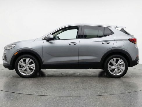 Used 2025 Buick Encore GX Preferred AWD/4WD image 5