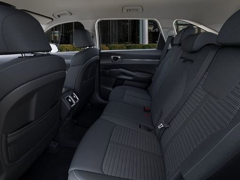 New 2026 Kia Sorento LX image 19