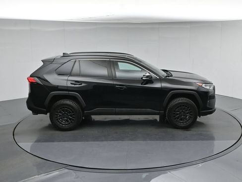 Used 2019 Toyota RAV4 XLE AWD/4WD image 39