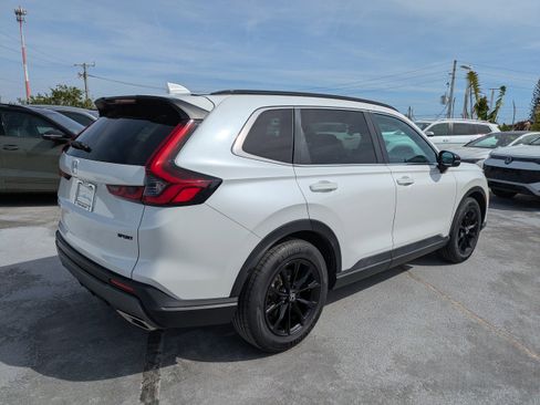 Used 2023 Honda CR-V Sport image 4