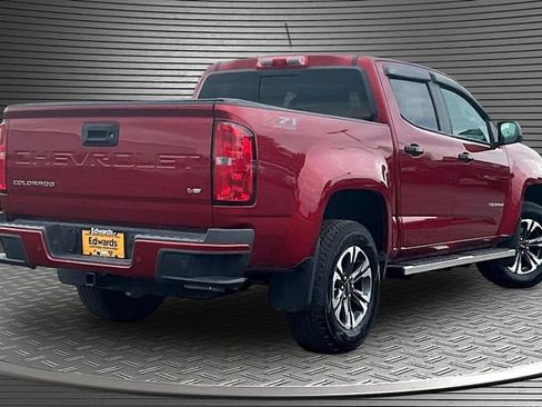 Used 2022 Chevrolet Colorado Z71 AWD/4WD image 6