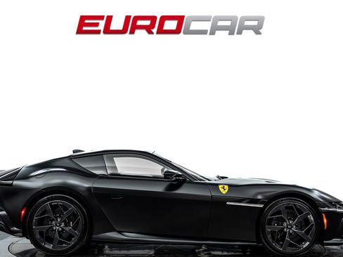 Used 2025 Ferrari 12Cilindri RWD image 6