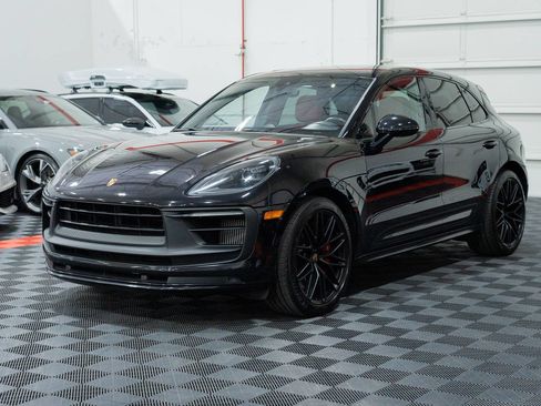 Used 2022 Porsche Macan GTS AWD/4WD image 3