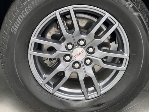 Used 2025 GMC Acadia Elevation image 70