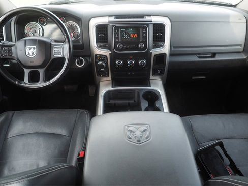 Used 2016 RAM 1500 Classic SLT w/ Luxury Group image 21