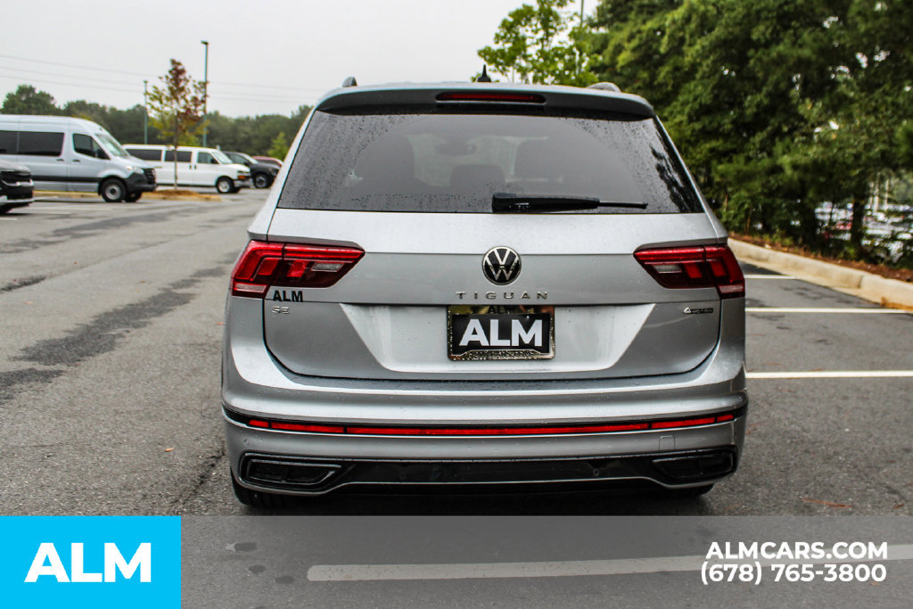 Used 2023 Volkswagen Tiguan SE R-Line AWD/4WD image 10