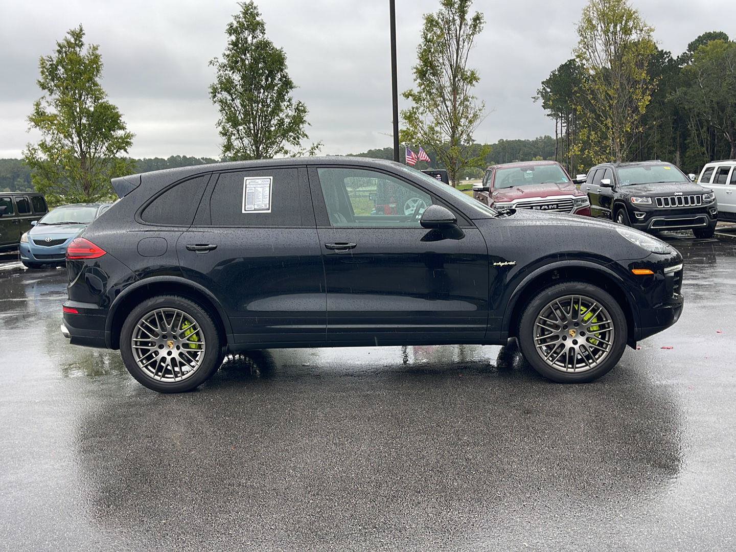 Used 2018 Porsche Cayenne S Platinum AWD/4WD image 8