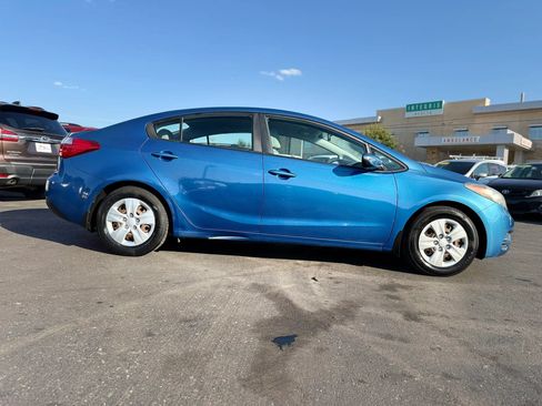 Used 2015 Kia Forte LX w/ Popular Package FWD image 2