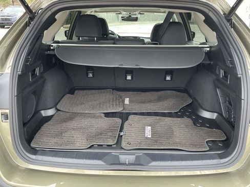 Certified 2025 Subaru Outback Onyx Edition XT w/ Tech Package 2 image 10