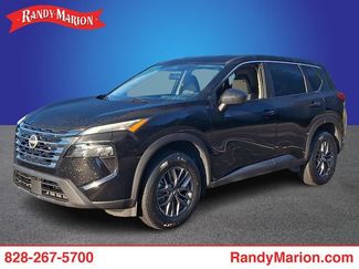 Used 2024 Nissan Rogue S AWD/4WD video 1