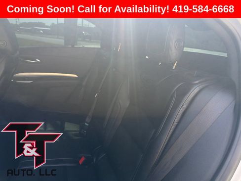 Used 2020 Cadillac XT4 Premium Luxury AWD/4WD image 6