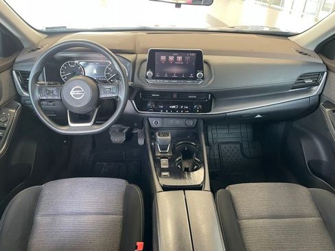 Certified 2021 Nissan Rogue SV FWD image 11