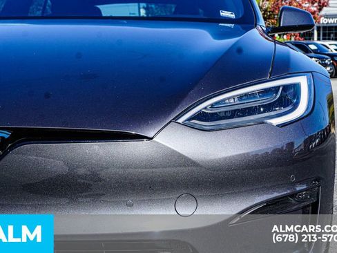 Used 2021 Tesla Model S Plaid image 12