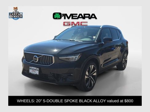 Used 2023 Volvo XC40 B5 Ultimate w/ Climate Package AWD/4WD image 1