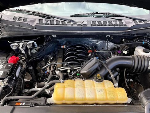 Used 2019 Ford F150 XLT AWD/4WD image 9