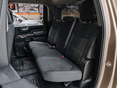 Used 2020 GMC Sierra 2500 SLE w/ Gooseneck/5TH Wheel Package image 33