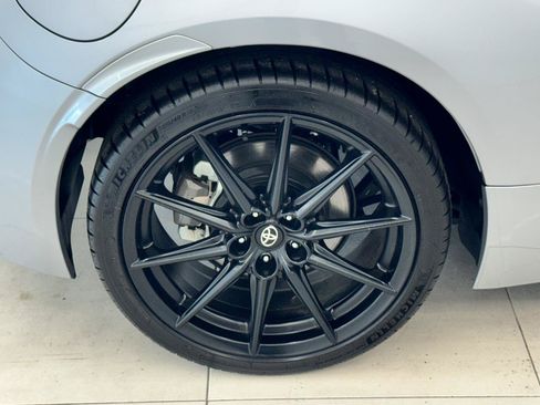 Used 2023 Toyota GR86 Premium w/ ALL Weather Mat Package (TMS) RWD image 35