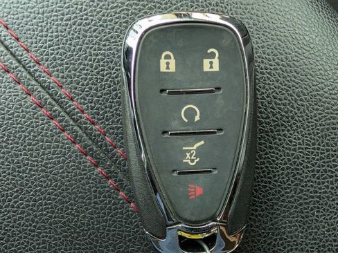 Used 2024 Chevrolet Equinox RS FWD image 28