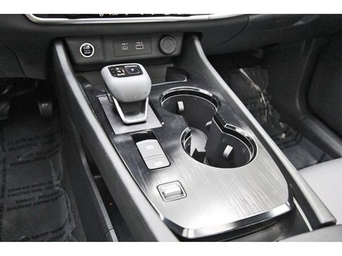 Used 2023 Nissan Rogue SV w/ SV Premium B Package image 24