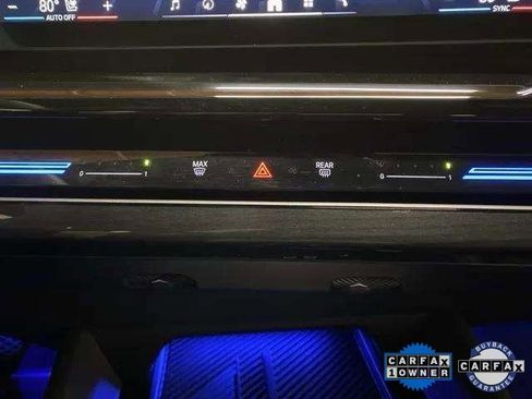 Used 2025 BMW 530i xDrive image 94