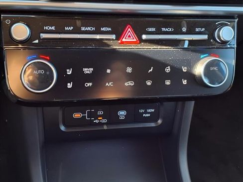 New 2026 Hyundai Tucson Limited image 19