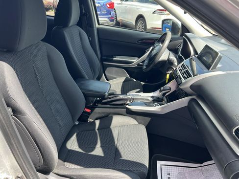 Used 2019 Mitsubishi Eclipse Cross LE AWD/4WD image 19