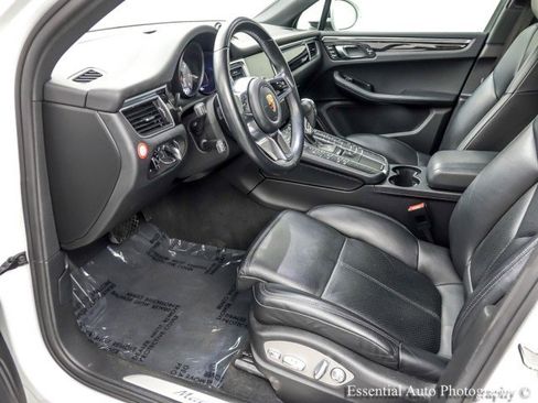 Used 2017 Porsche Macan S AWD/4WD image 13
