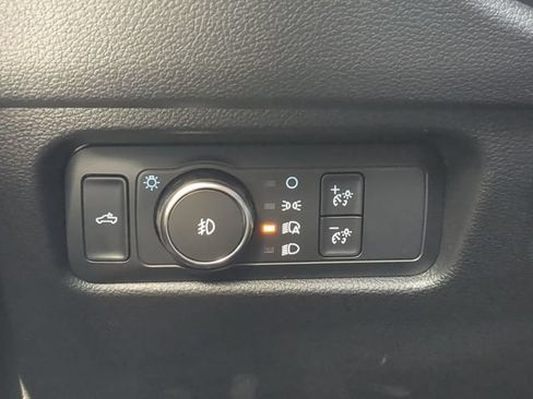 Used 2025 Ford Ranger XLT w/ Black Appearance Package RWD image 26