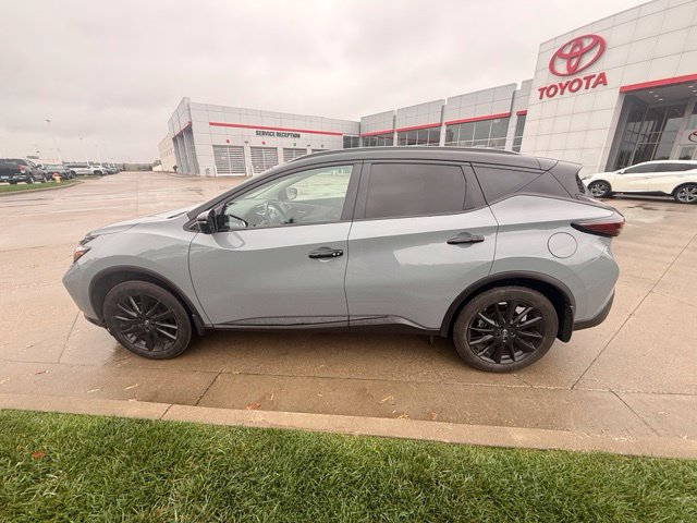 Used 2024 Nissan Murano SV w/ SV Midnight Edition Package FWD image 6
