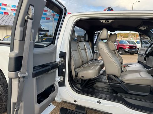 Used 2019 Ford F250 XL w/ XL Value Package image 40