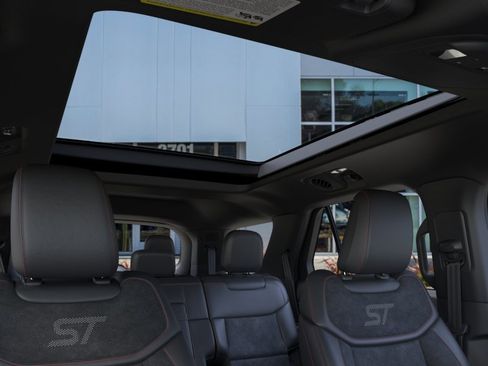 New 2026 Ford Explorer ST image 22