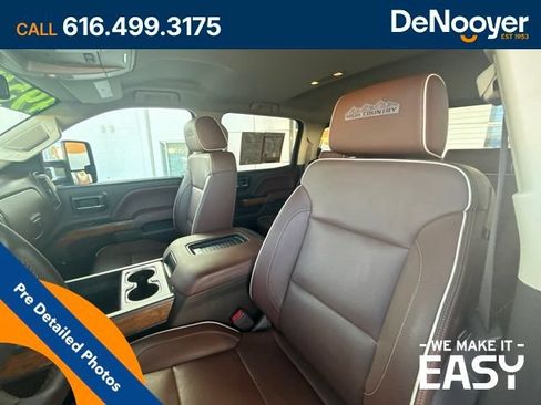 Used 2017 Chevrolet Silverado 2500 High Country w/ Duramax Plus Package AWD/4WD image 14