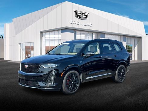 New 2025 Cadillac XT6 Sport w/ Platinum Package image 1