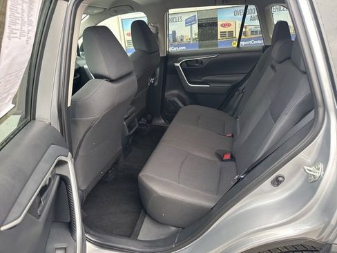 Used 2019 Toyota RAV4 LE w/ All Weather Liner Package image 21