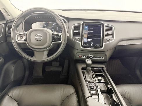 Used 2020 Volvo XC90 T6 Momentum w/ Protection Package Premier image 61