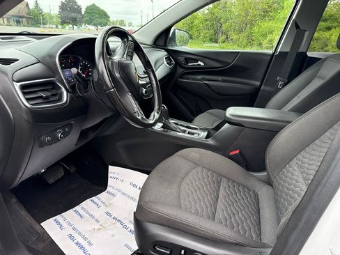 Used 2021 Chevrolet Equinox LT AWD/4WD image 14